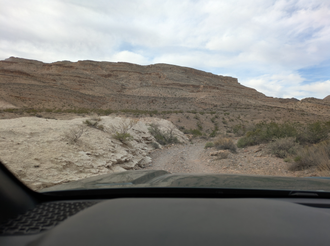 2025_47_driving_up.png 2025_47_driving_up.png