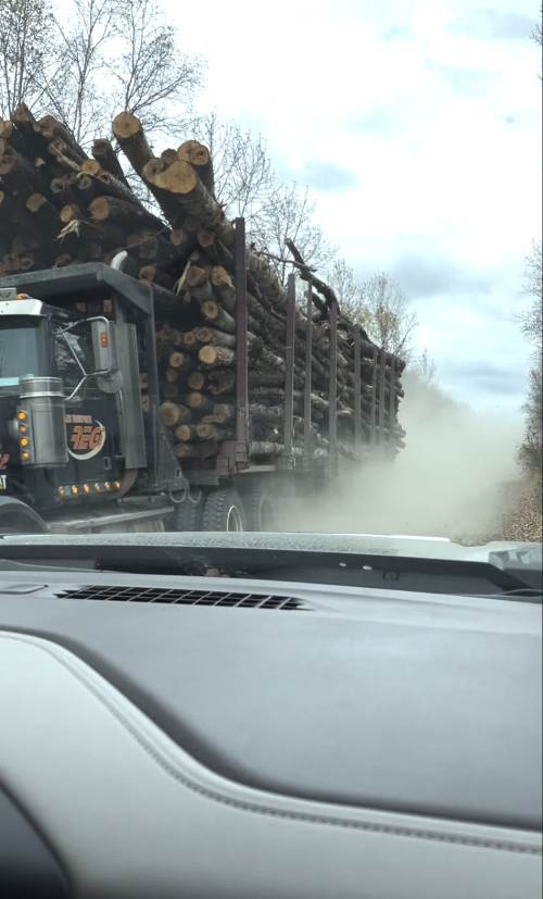 Log Truck 2.png Log Truck 2.png