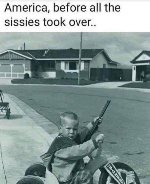 Gx0lmuJbsAI-kv4.jpeg