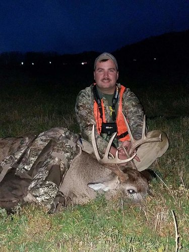 James Bailey whitetail 2016.jpg James Bailey whitetail 2016.jpg