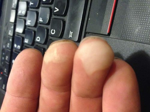 fingers.jpg fingers.jpg
