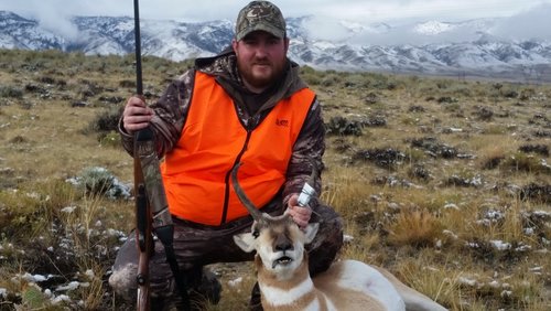 Nephews First Pronghorn.jpg