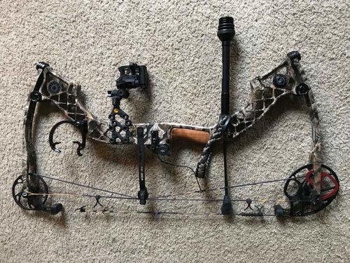 Bow1.jpg Bow1.jpg