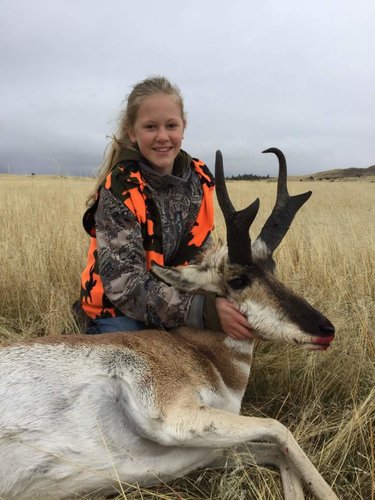 Olivia-2017-antelope2.jpg