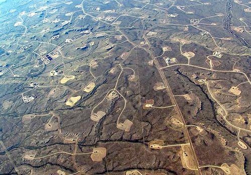 Oil Field.jpg