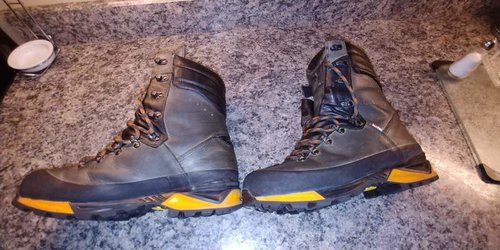 Schnee's boots timberline hotsell