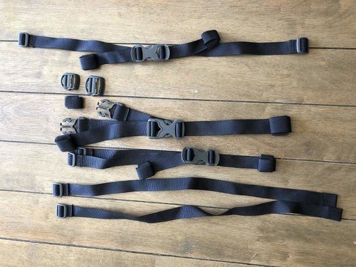 Kuiu 1850 straps.jpg