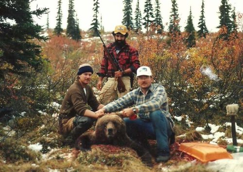 MooseHunt_DavesGrizz.jpg MooseHunt_DavesGrizz.jpg