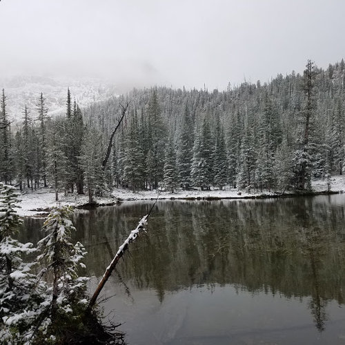 snowy lake.jpg