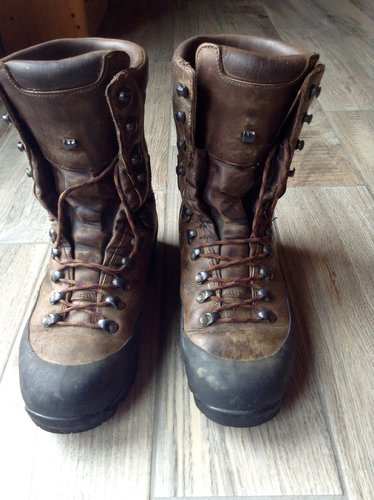 boots 1.jpg
