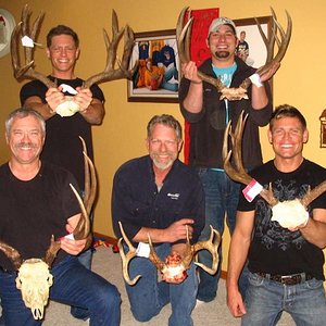 2009   Family Big Buck Contest 014goodone