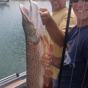 Logans 15 lb pike