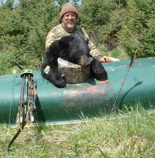 2003 Canada Blk Bear. Quebec, Canada ..Fred bear T/D Recurve