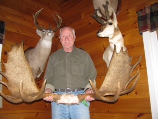 BB 
Hi,
Thought I'd share the outcome of my September 2014 Maine moose hunt.  I've been faithfully applying for 34 years  since the Maine moose lotter