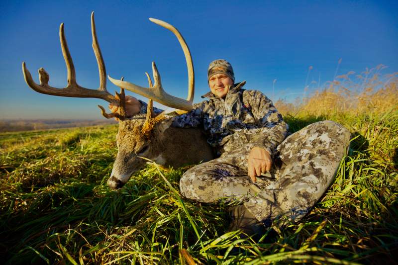 Iowa bow buck