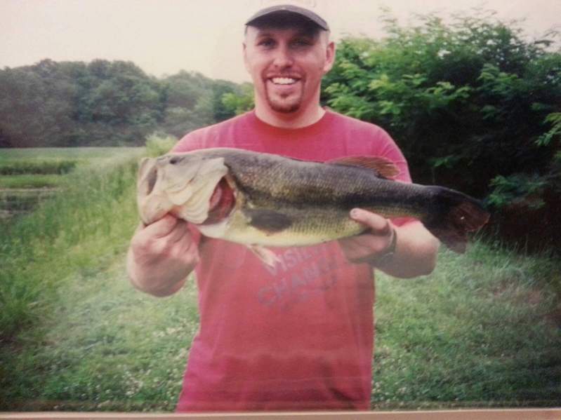 Largemouth 6# out of Wes's pond