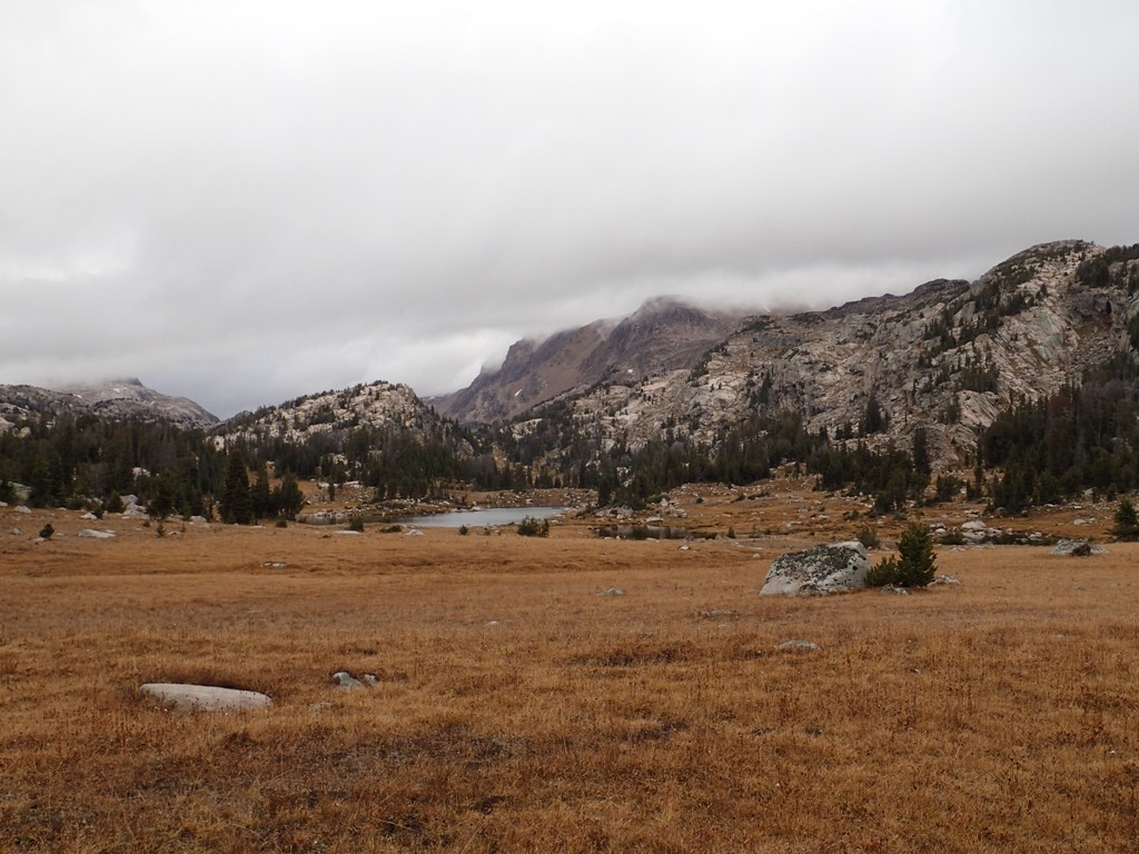 becker_lake_hike1.jpg