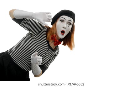 portrait-female-mime-artist-on-260nw-737445532.jpg